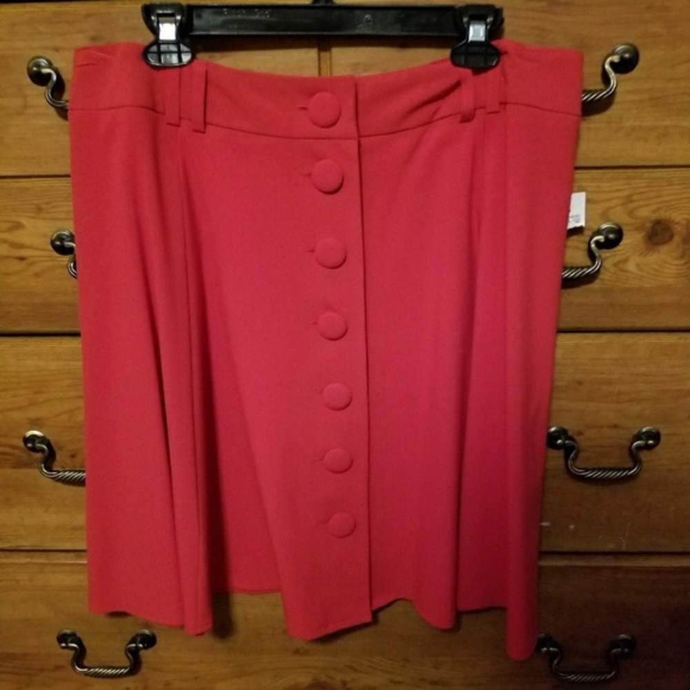 HOLIDAY, RED BUTTON DOWN SKIRT
